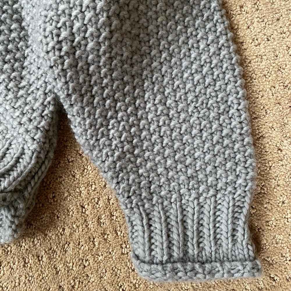 MOTH Sweater - Picture 4 of 5